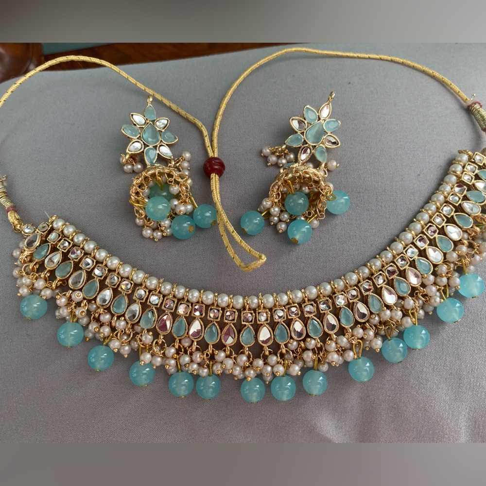 Jewelry/ necklace/ Indian/ Pakistani